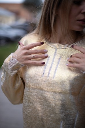 Женский стильный свитер  рванка  (42-48)